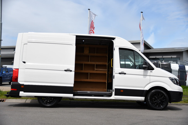 Volkswagen Crafter 35 2.0 TDI L3H3 PB Edition Cruise, Carplay, Sensoren, geveerde stoel, Trekhaak, 140pk, Automaat, Multimedia, Uniek!