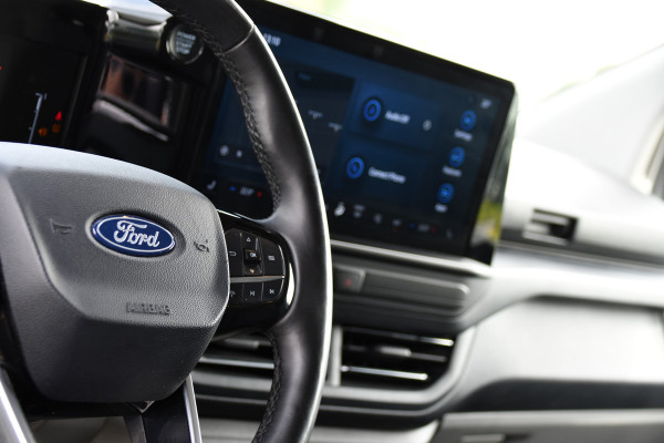 Ford Transit Custom 300 2.0 TDCI L1H1 Limited PB Edition Full Options! Adaptieve Cruise, Camera, Carplay, 170pk, 2 x Schuifdeur, Sensoren, Stoelverwarming, Automaat, Uniek!