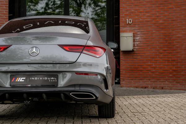Mercedes-Benz CLA-Klasse 200 AMG Line Multibeam Sfeerverlicht. Orig NL Auto