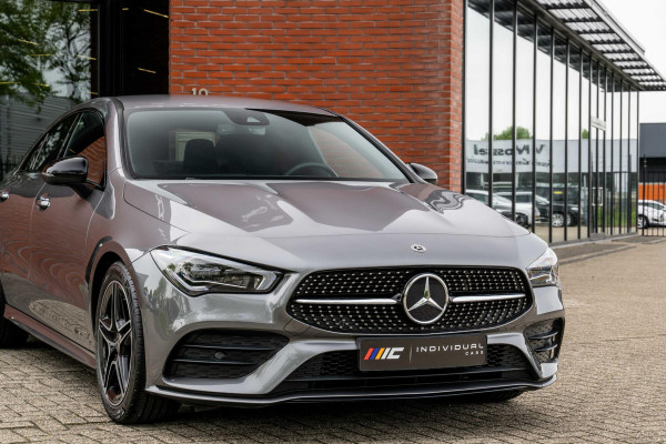 Mercedes-Benz CLA-Klasse 200 AMG Line Multibeam Sfeerverlicht. Orig NL Auto