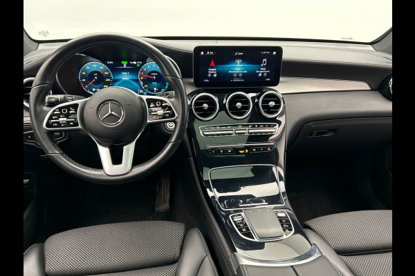 Mercedes-Benz GLC 300e 4MATIC Premium| Pano/Dak | Trekhaak | Adapt.Cruise/Control | Stoelverwarming | SOH 93%