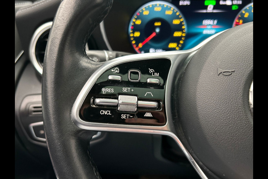 Mercedes-Benz GLC 300e 4MATIC Premium| Pano/Dak | Trekhaak | Adapt.Cruise/Control | Stoelverwarming | SOH 93%