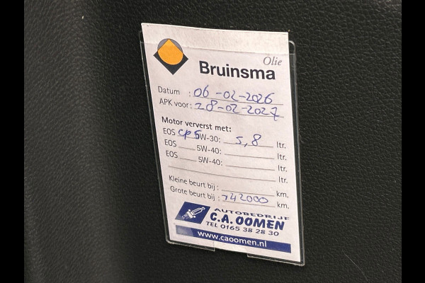 Mercedes-Benz CLA-Klasse 180 Business Solution AMG | Trekhaak | Camera | LED | Alcantara/Leder | Origineel NL