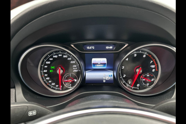 Mercedes-Benz CLA-Klasse 180 Business Solution AMG | Trekhaak | Camera | LED | Alcantara/Leder | Origineel NL