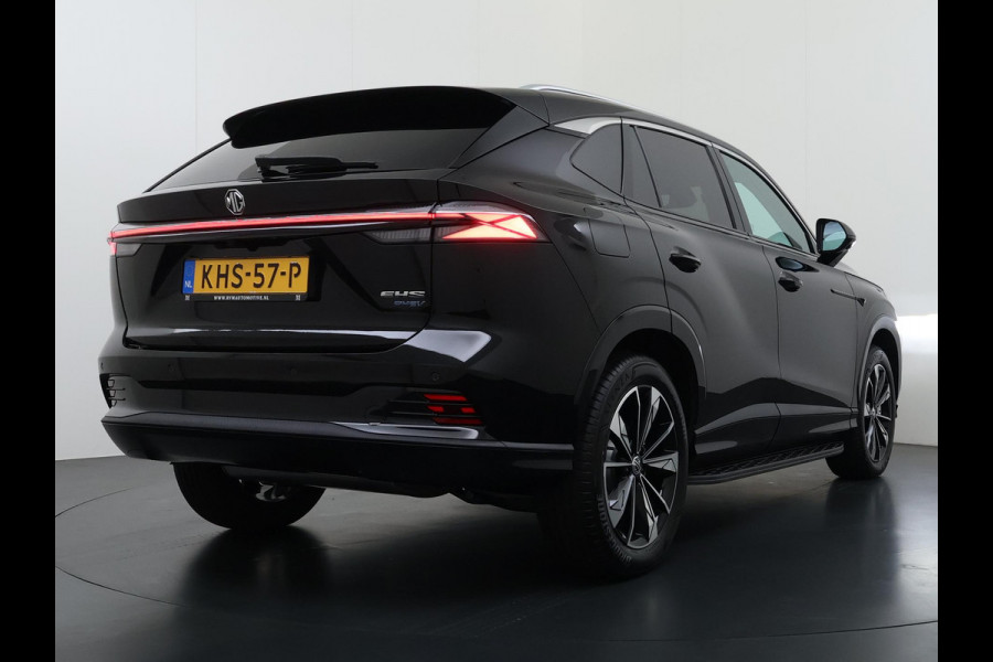 MG HS 1.5 TGDI Luxury PHEV VAN: 39.900,- VOOR: 34.440,- UW WKVOORDEEL: 5.460,- | PLUG-IN HYBRIDE | 272 PK| NIEUWE AUTO | >1.000 KM TOTAAL BEREIK | 1E REGISTRATIE 03-2026 | 360° CAMERA | ELEKTRISCHE ACHTERKLEP | 7 JAAR MG GARANTIE T/M 2033 | APPLE CARPLAY | ANDROID AUTO | STOELVERWARMING | FULL LED | ELEKTRISCHE STOELEN