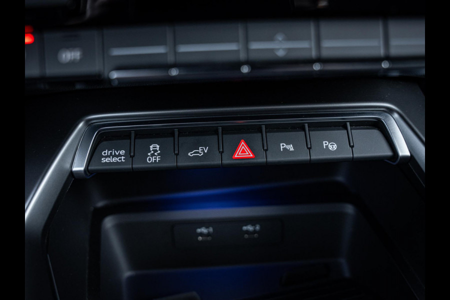 Audi A3 Sportback 40 TFSI e Business edition - S-Line l Pano l RS-Seat l B&O l 19'' l Trekhaak