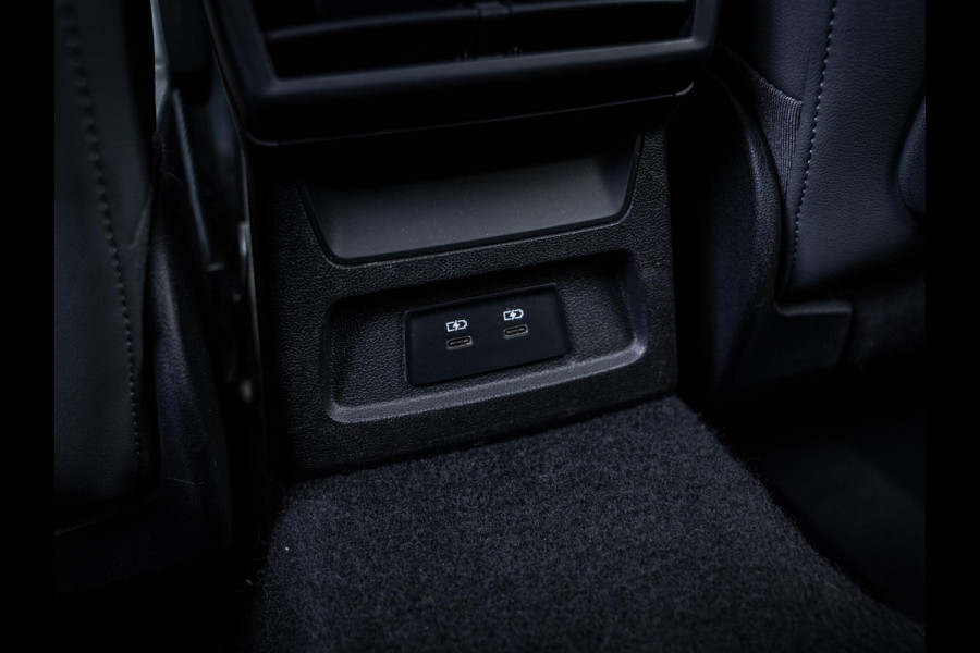 Audi A3 Sportback 40 TFSI e Business edition - S-Line l Pano l RS-Seat l B&O l 19'' l Trekhaak