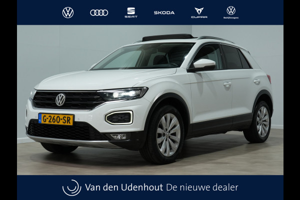 Volkswagen T-Roc 1.0 TSI Style | Trekhaak | Panorama | Full-LED | Navi