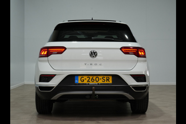 Volkswagen T-Roc 1.0 TSI Style | Trekhaak | Panorama | Full-LED | Navi
