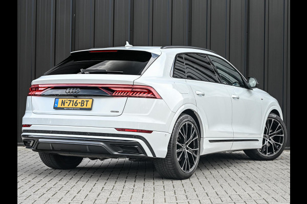 Audi Q8 55 TFSI e quattro Pro Line