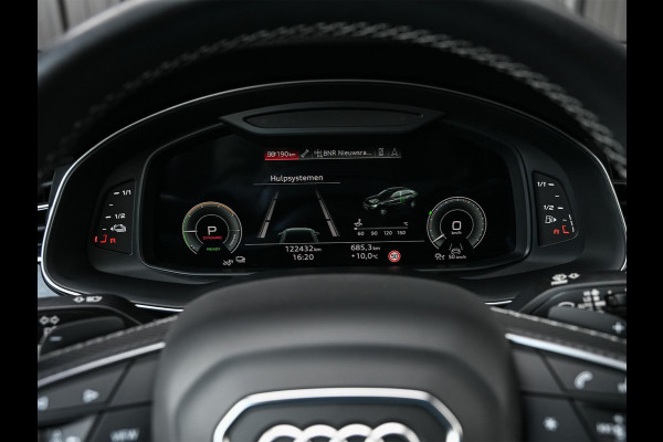 Audi Q8 55 TFSI e quattro Pro Line