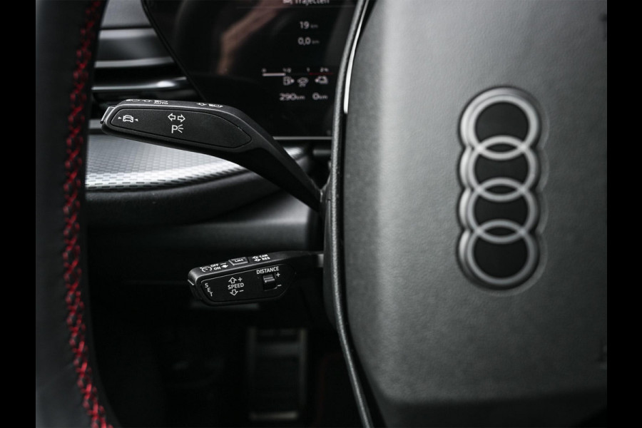 Audi Q5 Sportback 2.0 TFSI e-hybrid quattro S edition Luchtvering | S-stoelen | Panoramadak | Elektr. trekhaak | Digital Oled | Adaptive Cruise | Tech Plus | 360 Camera | Memory | Ambiance interieur |
