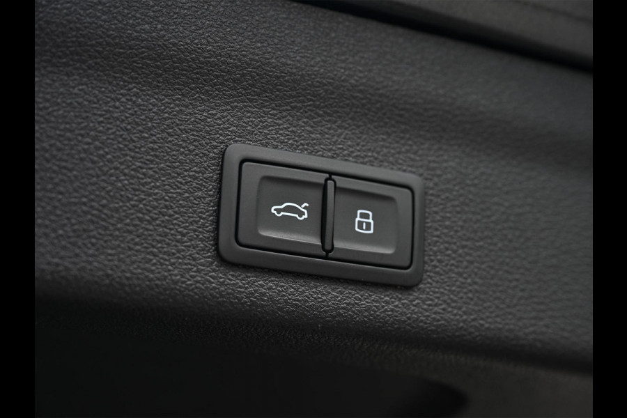Audi A6 Avant 55 TFSI e quattro Competition | Soh 98.3% | Adaptive cruise | Black-optic | Styling pack | Led | Camera |