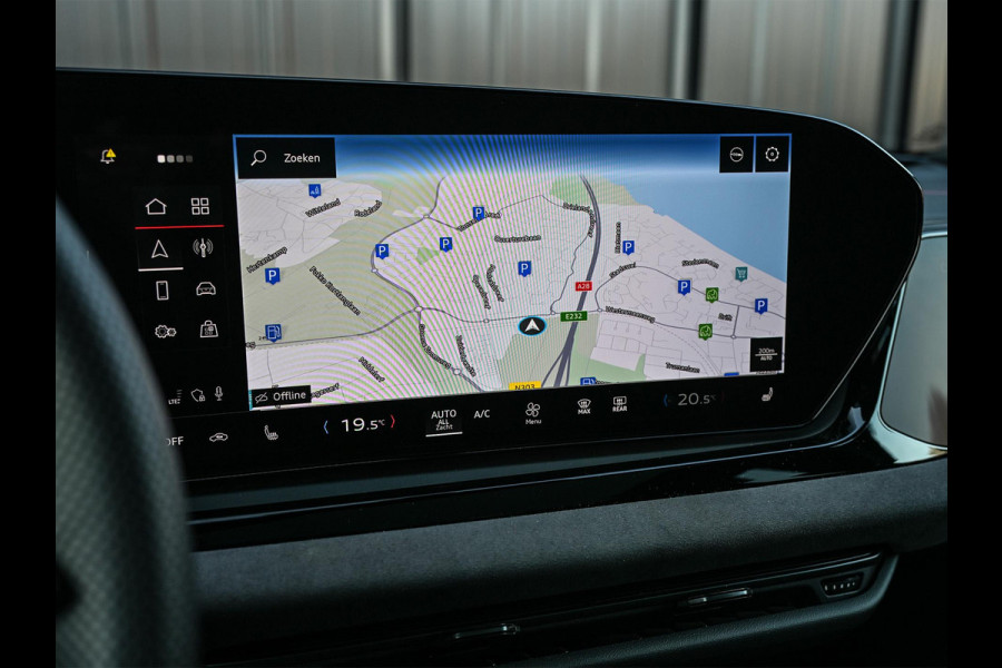 Audi A6 Avant 3.0 TFSI 368PK Quattro S-Edition Panoramadak | Luchtvering | Head-up display | 6-cilinder | Stoelgeheugen | 4-Wiel besturing | Tech Pro | Adaptive cruise control | B&O audio | S-stoelen | Ambiance verlichting | Carbon inleg | Styling kit | 4-Zone climate
