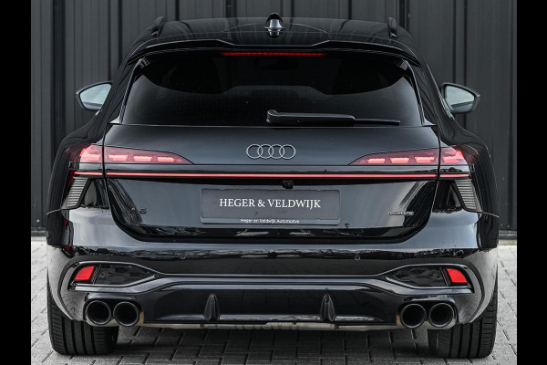 Audi A6 Avant 3.0 TFSI 368PK Quattro S-Edition Panoramadak | Luchtvering | Head-up display | 6-cilinder | Stoelgeheugen | 4-Wiel besturing | Tech Pro | Adaptive cruise control | B&O audio | S-stoelen | Ambiance verlichting | Carbon inleg | Styling kit | 4-Zone climate