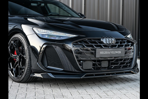 Audi A6 Avant 3.0 TFSI 368PK Quattro S-Edition Panoramadak | Luchtvering | Head-up display | 6-cilinder | Stoelgeheugen | 4-Wiel besturing | Tech Pro | Adaptive cruise control | B&O audio | S-stoelen | Ambiance verlichting | Carbon inleg | Styling kit | 4-Zone climate