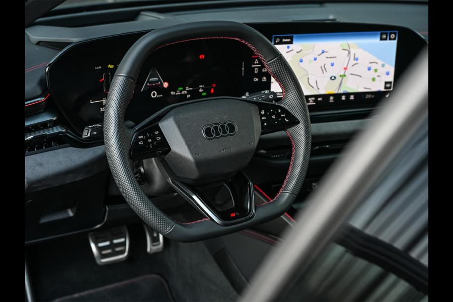 Audi A6 Avant 3.0 TFSI 368PK Quattro S-Edition Panoramadak | Luchtvering | Head-up display | 6-cilinder | Stoelgeheugen | 4-Wiel besturing | Tech Pro | Adaptive cruise control | B&O audio | S-stoelen | Ambiance verlichting | Carbon inleg | Styling kit | 4-Zone climate