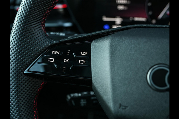 Audi A6 Avant 3.0 TFSI 368PK Quattro S-Edition Panoramadak | Luchtvering | Head-up display | 6-cilinder | Stoelgeheugen | 4-Wiel besturing | Tech Pro | Adaptive cruise control | B&O audio | S-stoelen | Ambiance verlichting | Carbon inleg | Styling kit | 4-Zone climate