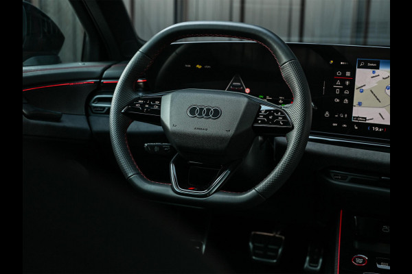 Audi A6 Avant 3.0 TFSI 368PK Quattro S-Edition Panoramadak | Luchtvering | Head-up display | 6-cilinder | Stoelgeheugen | 4-Wiel besturing | Tech Pro | Adaptive cruise control | B&O audio | S-stoelen | Ambiance verlichting | Carbon inleg | Styling kit | 4-Zone climate
