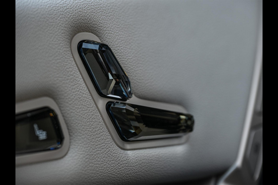 BMW iX xDrive45 101 kWh