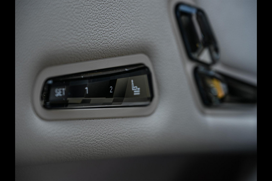 BMW iX xDrive45 101 kWh
