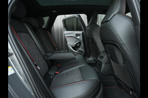 Audi A5 Avant 2.0 e-hybrid quattro S edition Competition