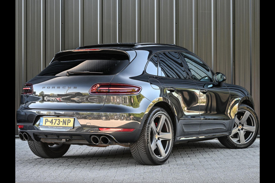 Porsche Macan 3.6 Turbo Performance Package | Sport Chrono | Panorama dak | Trekhaak | Bose Sound | Privacy glass | Adaptive cruise control | Stoel ventilatie