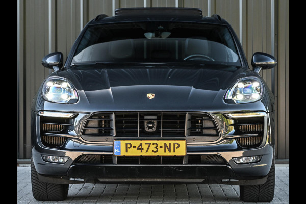 Porsche Macan 3.6 Turbo Performance Package | Sport Chrono | Panorama dak | Trekhaak | Bose Sound | Privacy glass | Adaptive cruise control | Stoel ventilatie