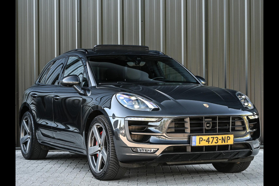 Porsche Macan 3.6 Turbo Performance Package | Sport Chrono | Panorama dak | Trekhaak | Bose Sound | Privacy glass | Adaptive cruise control | Stoel ventilatie