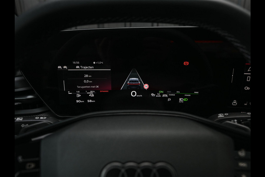 Audi Q5 Sportback 2.0 TFSI e-hybrid quattro S edition 367pk | S-stoelen | Panoramadak | Elektr. trekhaak | Oled verlichting | Adaptive cruise control | Tech Plus | 360 Camera | Memory | Ambiance interieur