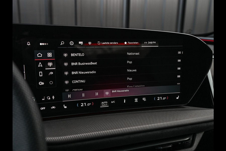 Audi Q5 Sportback 2.0 TFSI e-hybrid quattro S edition 367pk | S-stoelen | Panoramadak | Elektr. trekhaak | Oled verlichting | Adaptive cruise control | Tech Plus | 360 Camera | Memory | Ambiance interieur