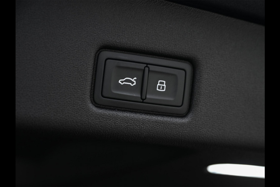 Audi Q5 Sportback 2.0 TFSI e-hybrid quattro S edition 367pk | S-stoelen | Panoramadak | Elektr. trekhaak | Oled verlichting | Adaptive cruise control | Tech Plus | 360 Camera | Memory | Ambiance interieur