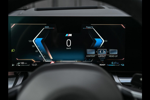BMW 5 Serie Touring 530e xDrive M-Sport | Shadow Line | Panoramadak | Harman/Kardon | 360 Camera | Comfort Access | Stoel- en Stuurverwarming | Active Cruise | Ambiance | Elektr. trekhaak