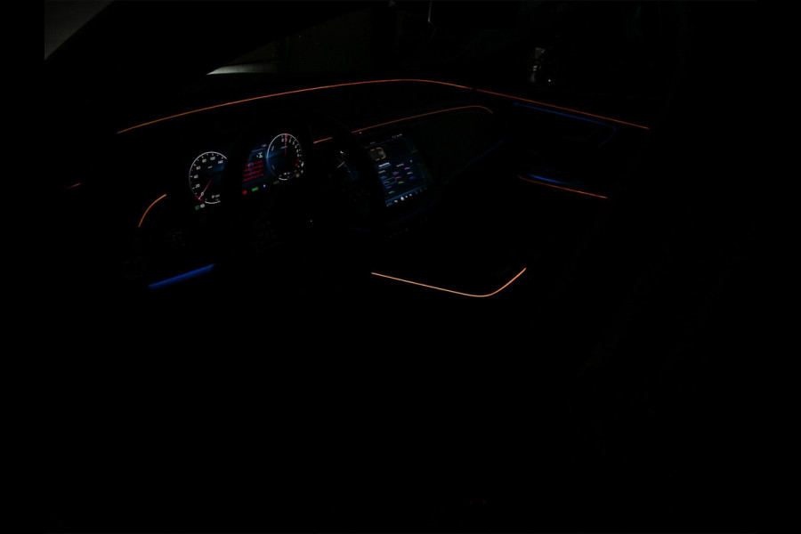 Mercedes-Benz E-Klasse Estate 300 e Exclusive Line Panoramadak | Distronic | Ambiance interieur | Burmester 4D Sound |  Stoelverwarming | Camera | Trekhaak