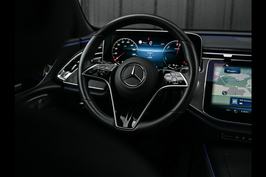 Mercedes-Benz E-Klasse Estate 300 e Exclusive Line Panoramadak | Distronic | Ambiance interieur | Burmester 4D Sound |  Stoelverwarming | Camera | Trekhaak