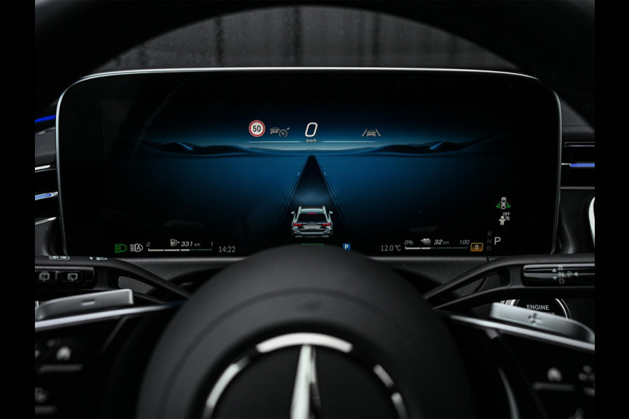 Mercedes-Benz E-Klasse Estate 300 e Exclusive Line Panoramadak | Distronic | Ambiance interieur | Burmester 4D Sound |  Stoelverwarming | Camera | Trekhaak