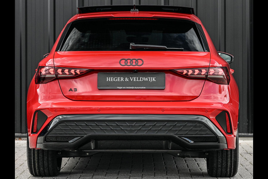 Audi A3 Sportback 45 TFSI e S edition Competition | Panoramadak | 5 jr garantie | Ambiance interieur | Active Cruise | Sonos Sound | S-Seats + Memory | Head-Up | Camera | Stoelverwarming | Keyless