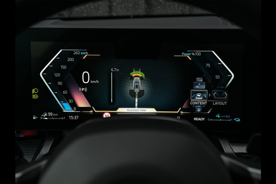 BMW 5 Serie Touring 530e xDrive | M-Sport Pro | Panoramadak | Harman Kardon audio | M-Sport Suspension | Adaptive Led | Driving Assistant Plus | Ambient Light | Iconic glow grille | M-Sport Brake Red | Shadowline Lights