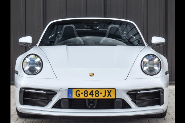Porsche 911 Cabrio 3.0 Carrera 4 S NL-Auto 451pk | Sport design pack | Achteras besturing | Lift systeem | Sport chrono | 18-wegs memory seats | Burmester sound | Adaptive cruise | Carbon pack | Matrix led | 360 camera | Nw prijs 236.000