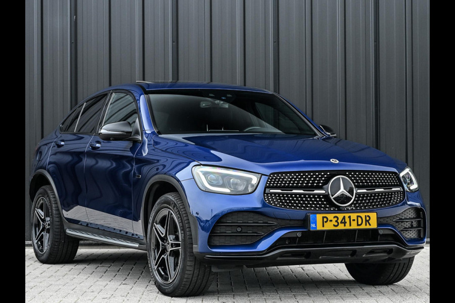 Mercedes-Benz GLC Coupé 300e 4MATIC Business Solution AMG | Night pack | Led | Memory seats | Stoelverwarming | 360 camera | Keyless | Distronic