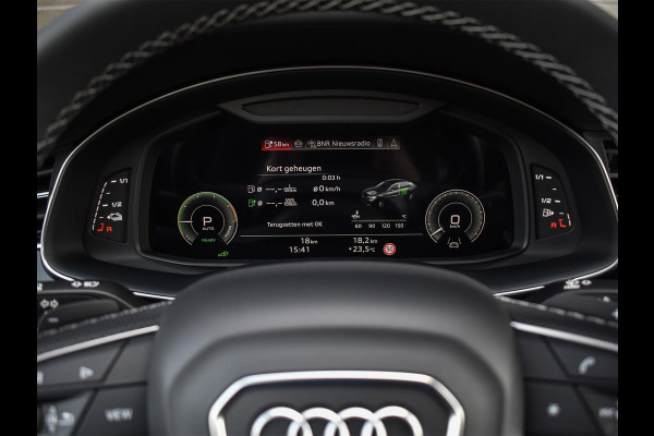 Audi Q8 60 TFSI e quattro Pro Line S Competition | B&O advanced | Audi exclusive | 5 jaar garantie | Panoramadak | massage stoelen | 4 wiel besturing | Alcantara hemel | Soft-close | Elektr. Trekhaak | Achteras besturing | Oled achterlichten