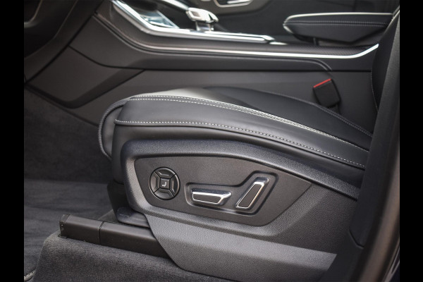 Audi Q8 60 TFSI e quattro Pro Line S Competition | B&O advanced | Audi exclusive | 5 jaar garantie | Panoramadak | massage stoelen | 4 wiel besturing | Alcantara hemel | Soft-close | Elektr. Trekhaak | Achteras besturing | Oled achterlichten