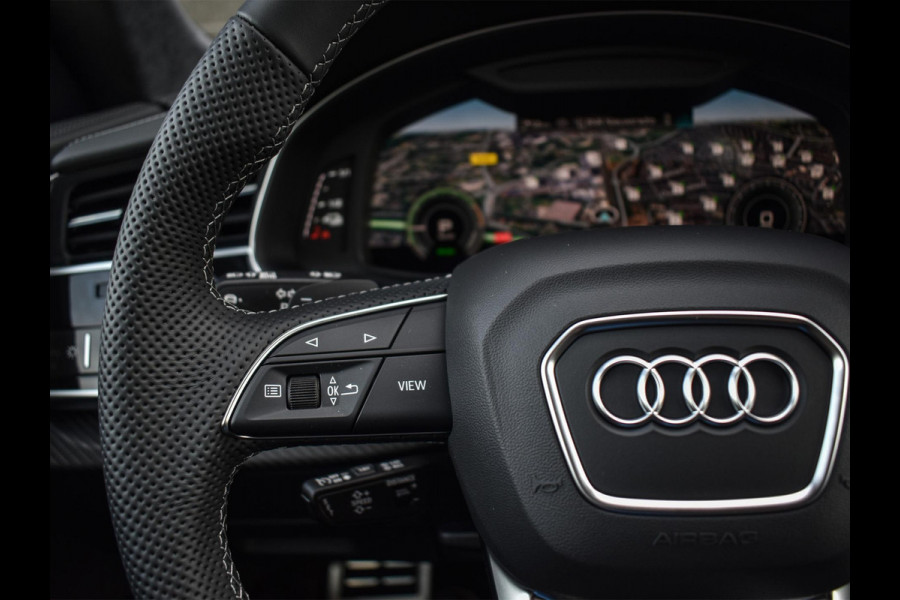 Audi Q8 60 TFSI e quattro Pro Line S Competition | B&O advanced | Audi exclusive | 5 jaar garantie | Panoramadak | massage stoelen | 4 wiel besturing | Alcantara hemel | Soft-close | Elektr. Trekhaak | Achteras besturing | Oled achterlichten