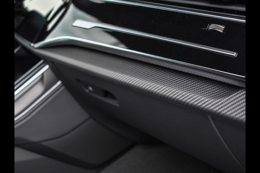Audi Q8 60 TFSI e quattro Pro Line S Competition | B&O advanced | Audi exclusive | 5 jaar garantie | Panoramadak | massage stoelen | 4 wiel besturing | Alcantara hemel | Soft-close | Elektr. Trekhaak | Achteras besturing | Oled achterlichten