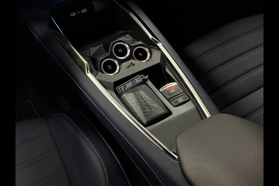 ALPINE A290 GT Performance 220pk 52 kWh 19 " | Devialet Sound | Stoel & Stuur verwarming | ACC | Dodehoek | Dealer onderhouden