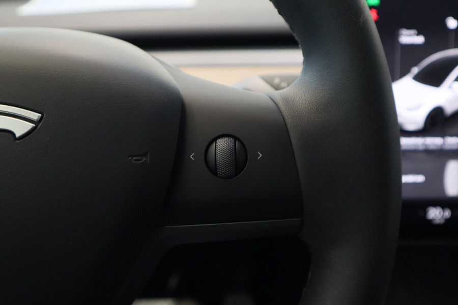 Tesla Model Y Performance AWD 75 kWh ACC Panoramadak HW3