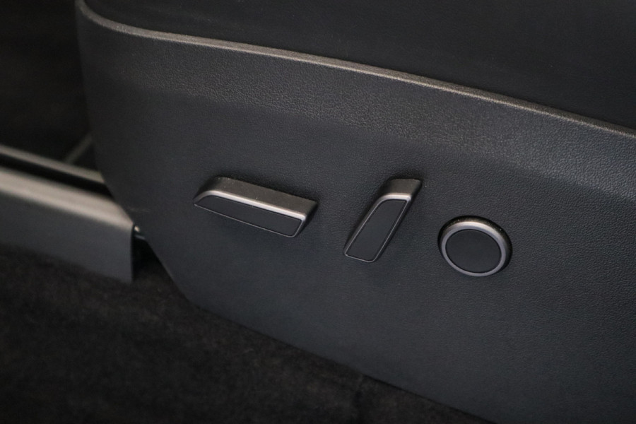 Tesla Model Y Performance AWD 75 kWh ACC Panoramadak HW3