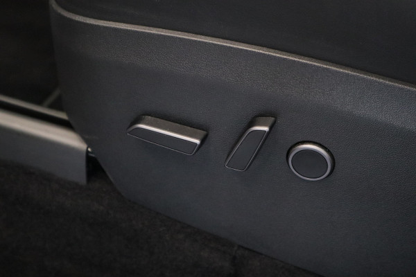 Tesla Model Y Performance AWD 75 kWh ACC Panoramadak HW3