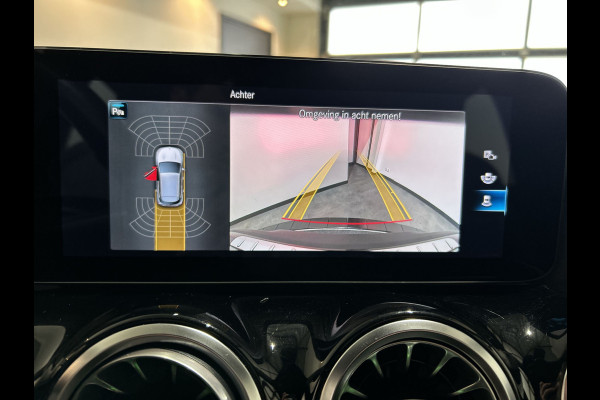 Mercedes-Benz EQA 250 Business Line 67 kWh Advanced  Pakket, Premium pakket, rij-assistentie pakket Soh (batterijcheck) Waarde 92,6 %