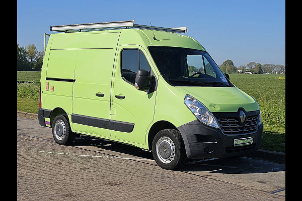 Renault Master T28 2.3 dCi L2H2 L2H2, Laadklep, airco, navi, camera, imperiaal, trap